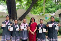 Grade 7 Students Vedanshi Tomar, Ilayna Khan, Tashfiya Hussain, Pari Navlani and Ananya Agrawal Receive the Kirtimaan Award for Academic Excellence - 6