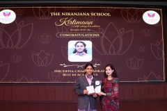 Hrudya Chandwadkar, Dakshita Jain, Swara Chandwadkar and Aastha Tiwari of Grade 8 Honoured with the Kirtimaan Award for Academic Excellence - 2