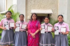 Hrudya Chandwadkar, Dakshita Jain, Swara Chandwadkar and Aastha Tiwari of Grade 8 Honoured with the Kirtimaan Award for Academic Excellence - 5